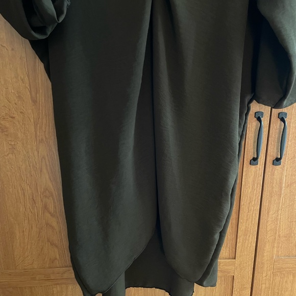 Italy Moda V Neck OS Dress from France Cocoa Brown NWT - Picture 7 of 8